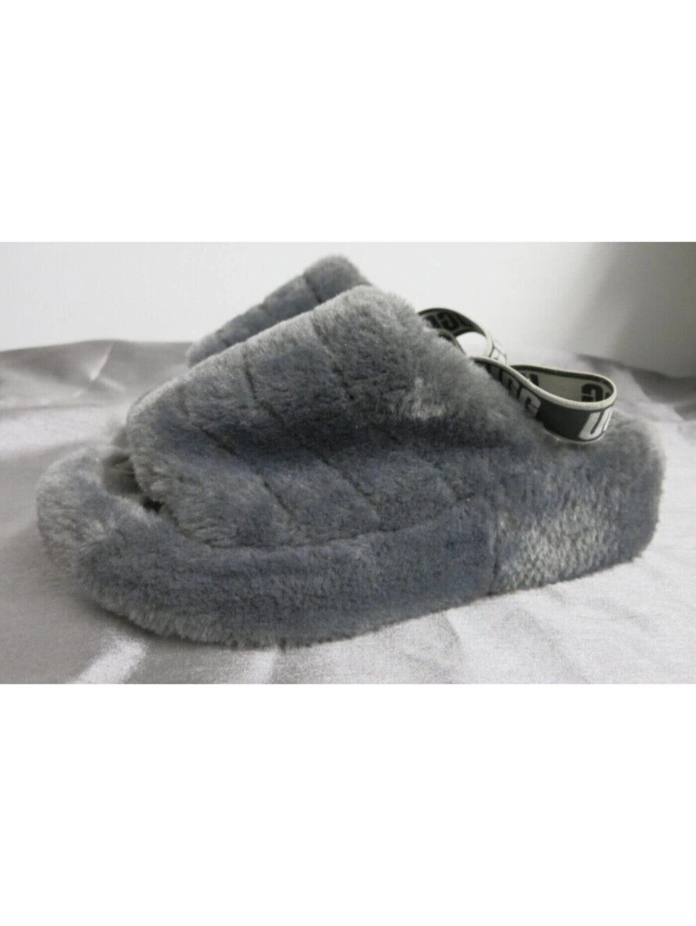 UGG Fluff Yeah Ash Fog Slide Slipper Women's US Size 9